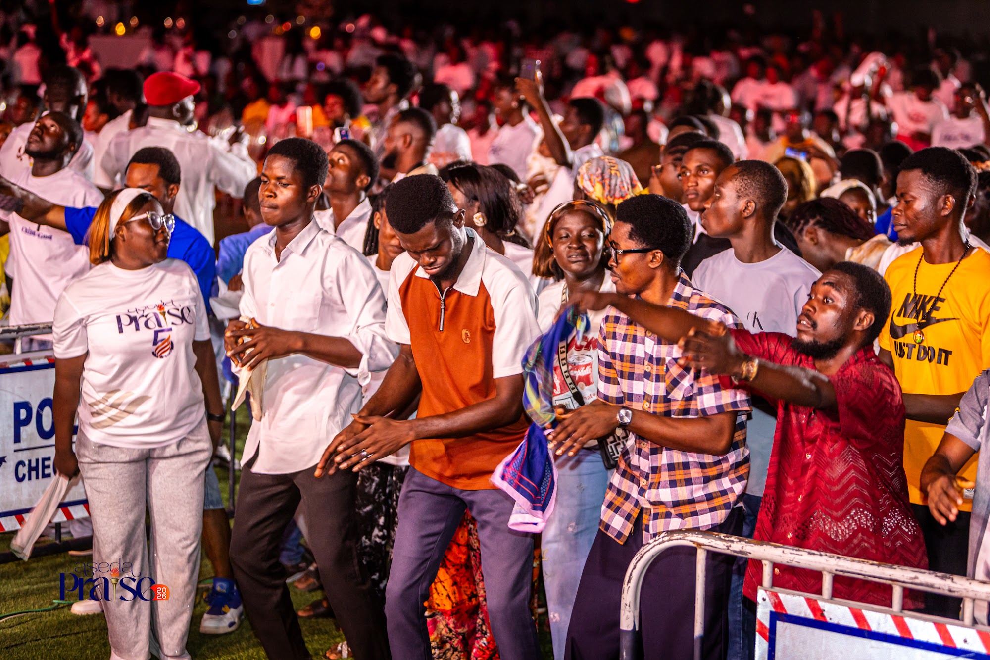 Aseda Praise Worshippers praising during concert in Tarkwa